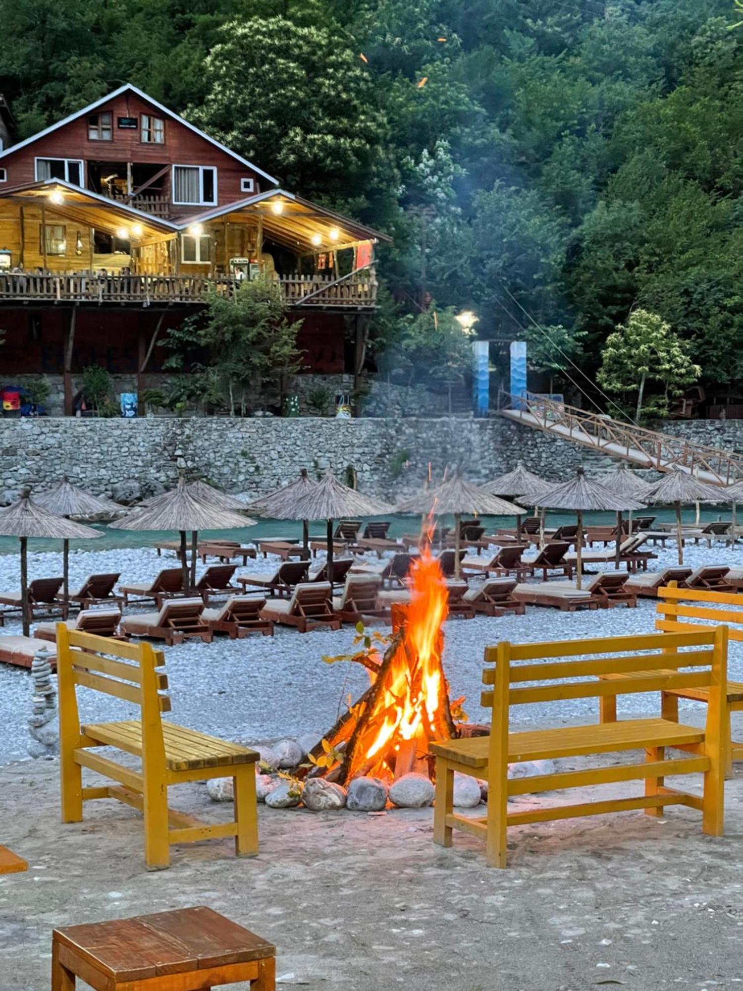 Guri I Lekes Guesthouse Moll' e Shoshit Zewnętrze zdjęcie